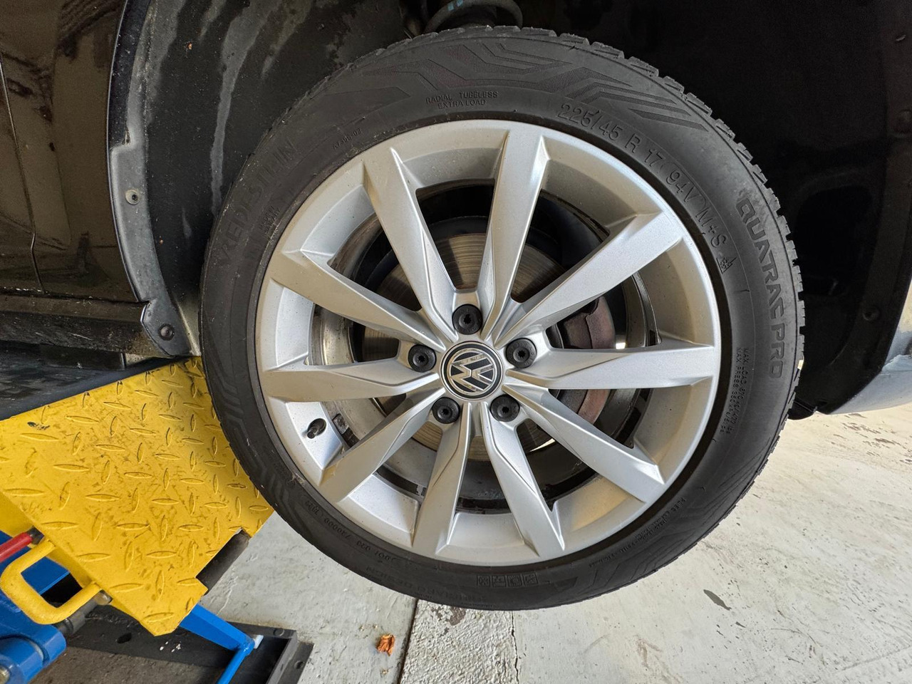 汽车 Volkswagen Golf Variant 1.4 TSI Business Edition 3-ZBL-12 202.678 km：图32