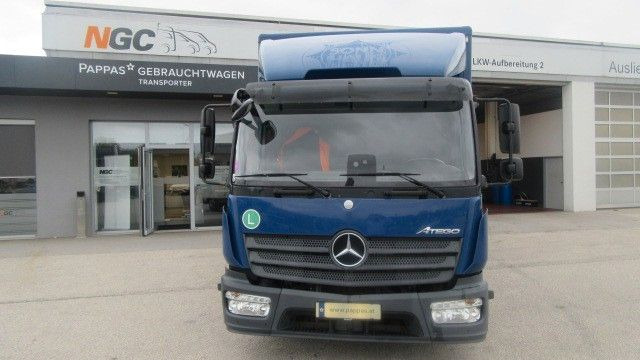 Mercedes-Benz 818L Koffer LBW, 1,5 to, Seitentüre - 厢式卡车:图2 Mercedes-Benz 818L Koffer LBW, 1,5 to, Seitentüre - 厢式卡车:图2