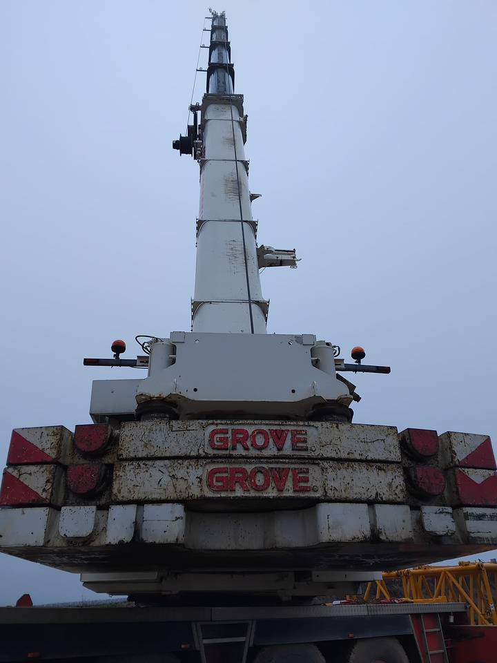 GROVE GMK5220 - 移动式起重机:图3 GROVE GMK5220 - 移动式起重机:图3