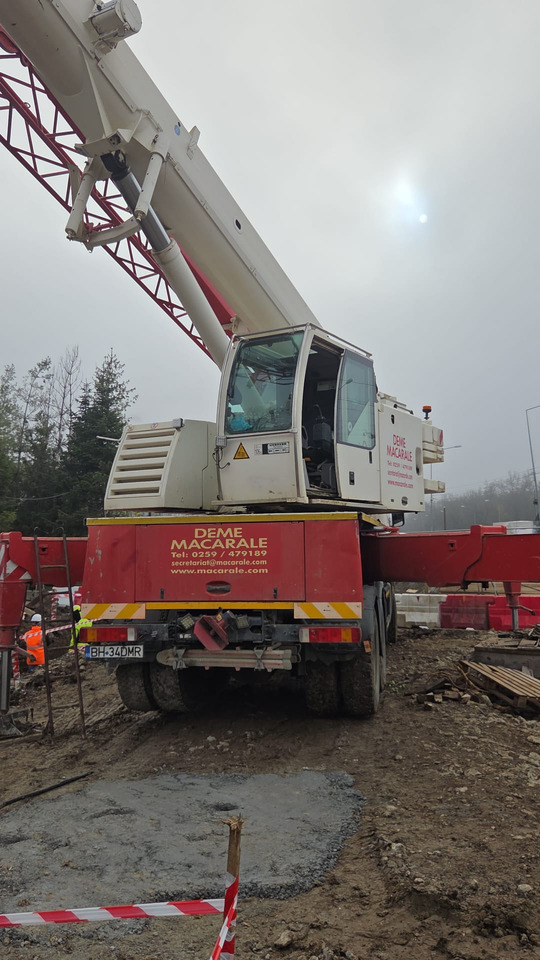 LIEBHERR LTF1035 - 移动式起重机:图3 LIEBHERR LTF1035 - 移动式起重机:图3