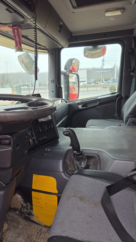 LIEBHERR LTF1035 - 移动式起重机:图5 LIEBHERR LTF1035 - 移动式起重机:图5