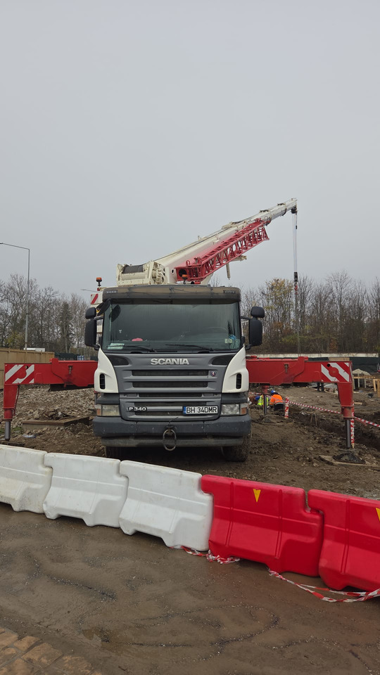 LIEBHERR LTF1035 - 移动式起重机:图4 LIEBHERR LTF1035 - 移动式起重机:图4