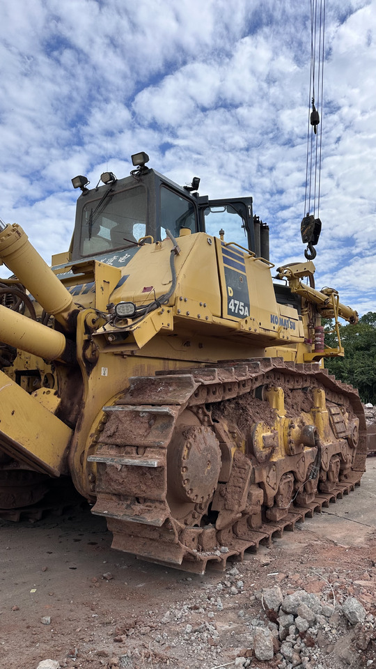 KOMATSU D475A-5EO - 工具/ 设备:图5 KOMATSU D475A-5EO - 工具/ 设备:图5