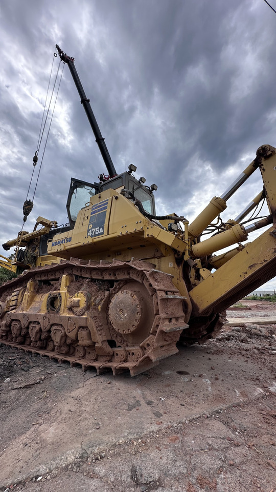 KOMATSU D475A-5EO - 工具/ 设备:图2 KOMATSU D475A-5EO - 工具/ 设备:图2