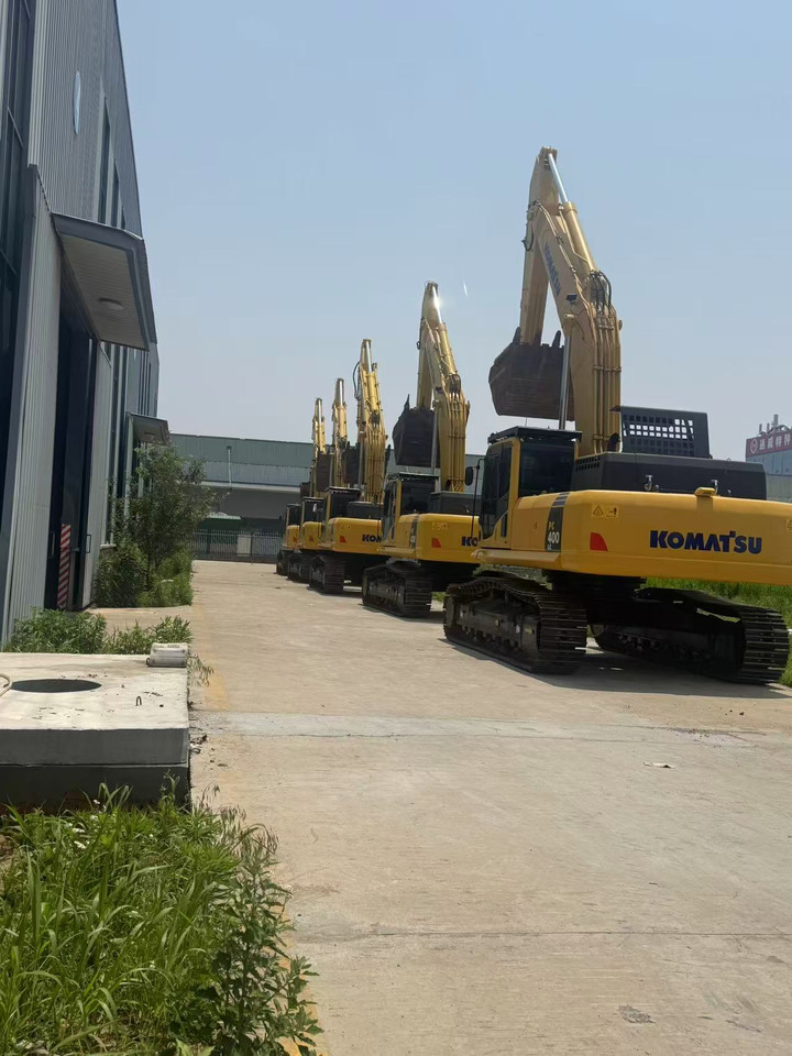 KOMATSU PC400 - 履带式挖掘机:图2 KOMATSU PC400 - 履带式挖掘机:图2