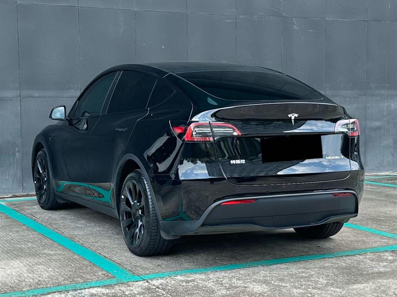 TESLA MODEL Y - 汽车:图4 TESLA MODEL Y - 汽车:图4