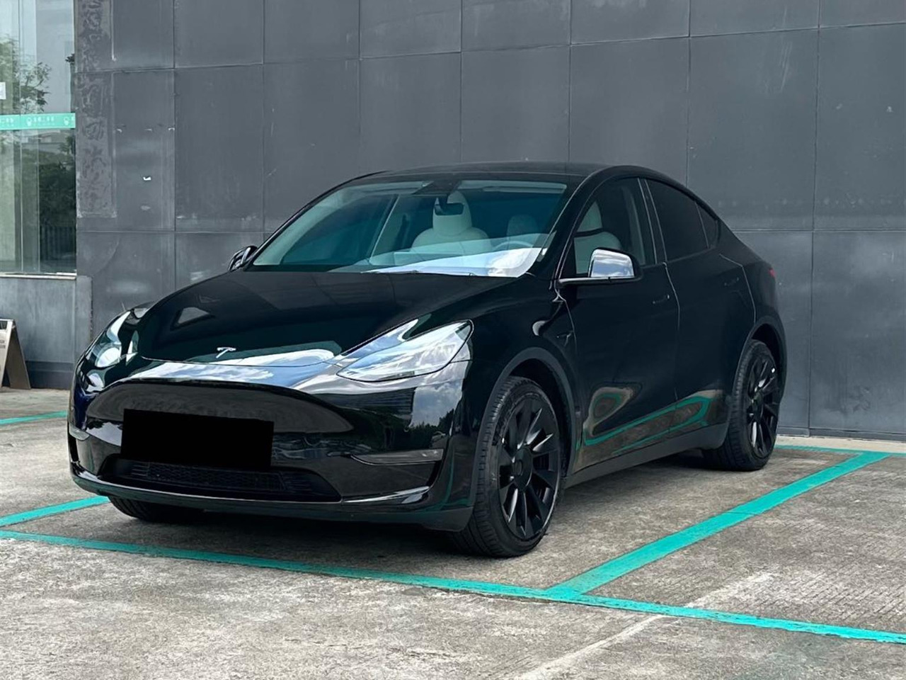 TESLA MODEL Y - 汽车:图1 TESLA MODEL Y - 汽车:图1