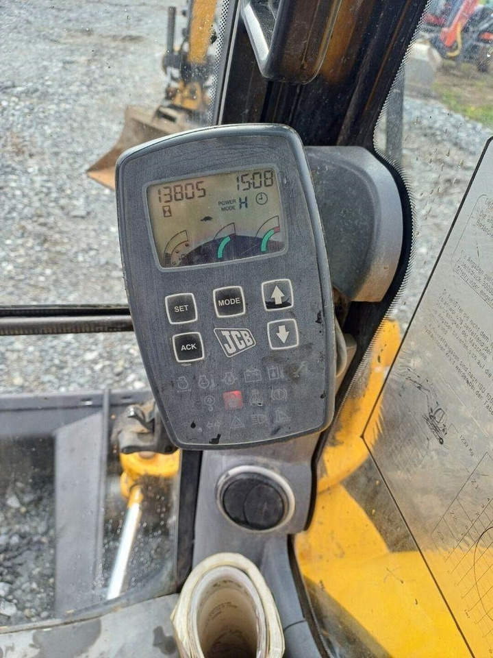 小型挖掘机 JCB 8080 Engconin pyörittäjällä：图13