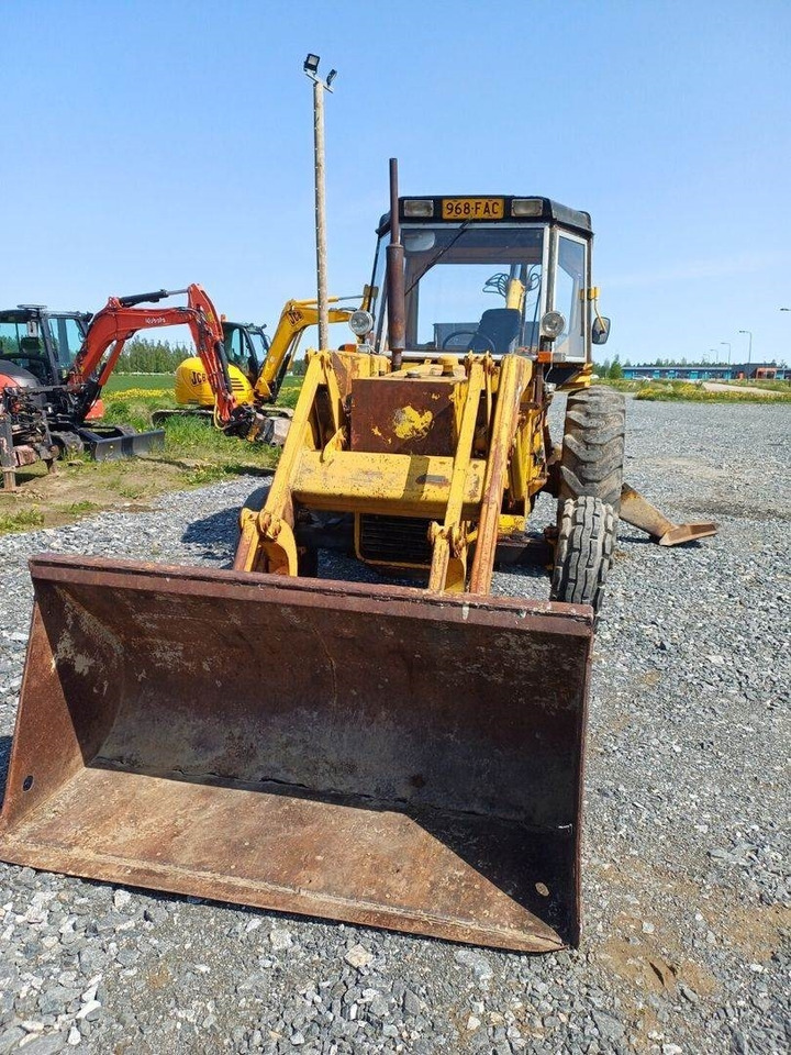 Massey Ferguson 50B traktorikaivuri - 反铲装载机:图4 Massey Ferguson 50B traktorikaivuri - 反铲装载机:图4