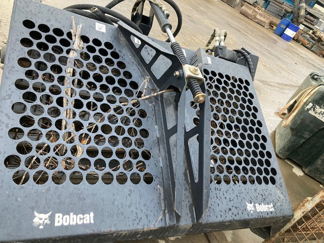 EPIERREUR LANDSCAPE LR 5 B POUR BOB CAT 230 - 附件 适用于 建筑机械:图3 EPIERREUR LANDSCAPE LR 5 B POUR BOB CAT 230 - 附件 适用于 建筑机械:图3