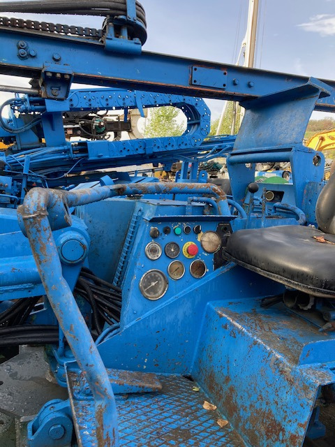 FOREUSE MONTABERT - 钻机:图3 FOREUSE MONTABERT - 钻机:图3