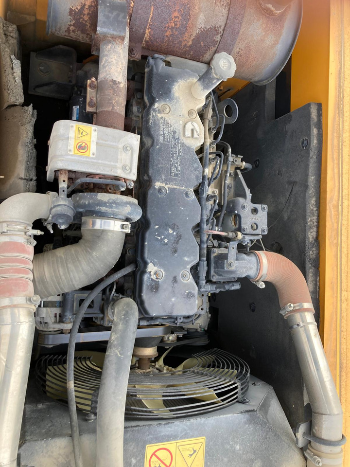 PELLE SUR CHENILLES HYUNDAI ROBEX 250 NLC-9 - 履带式挖掘机:图5 PELLE SUR CHENILLES HYUNDAI ROBEX 250 NLC-9 - 履带式挖掘机:图5