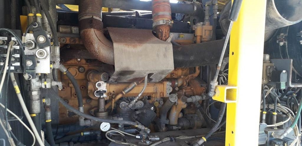 Atlas Copco ROC L6 H25 - CAT C11 ENGINE - 钻机:图3 Atlas Copco ROC L6 H25 - CAT C11 ENGINE - 钻机:图3