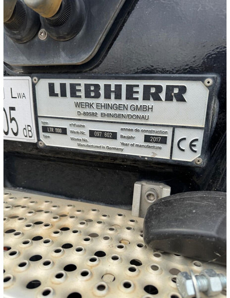 Liebherr LTR 1100 - 履带式起重机:图3 Liebherr LTR 1100 - 履带式起重机:图3