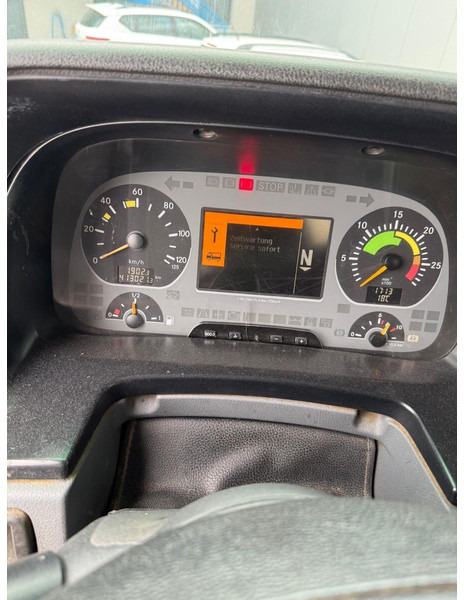 Mercedes-Benz Actros 4141 - 混凝土搅拌车:图4 Mercedes-Benz Actros 4141 - 混凝土搅拌车:图4