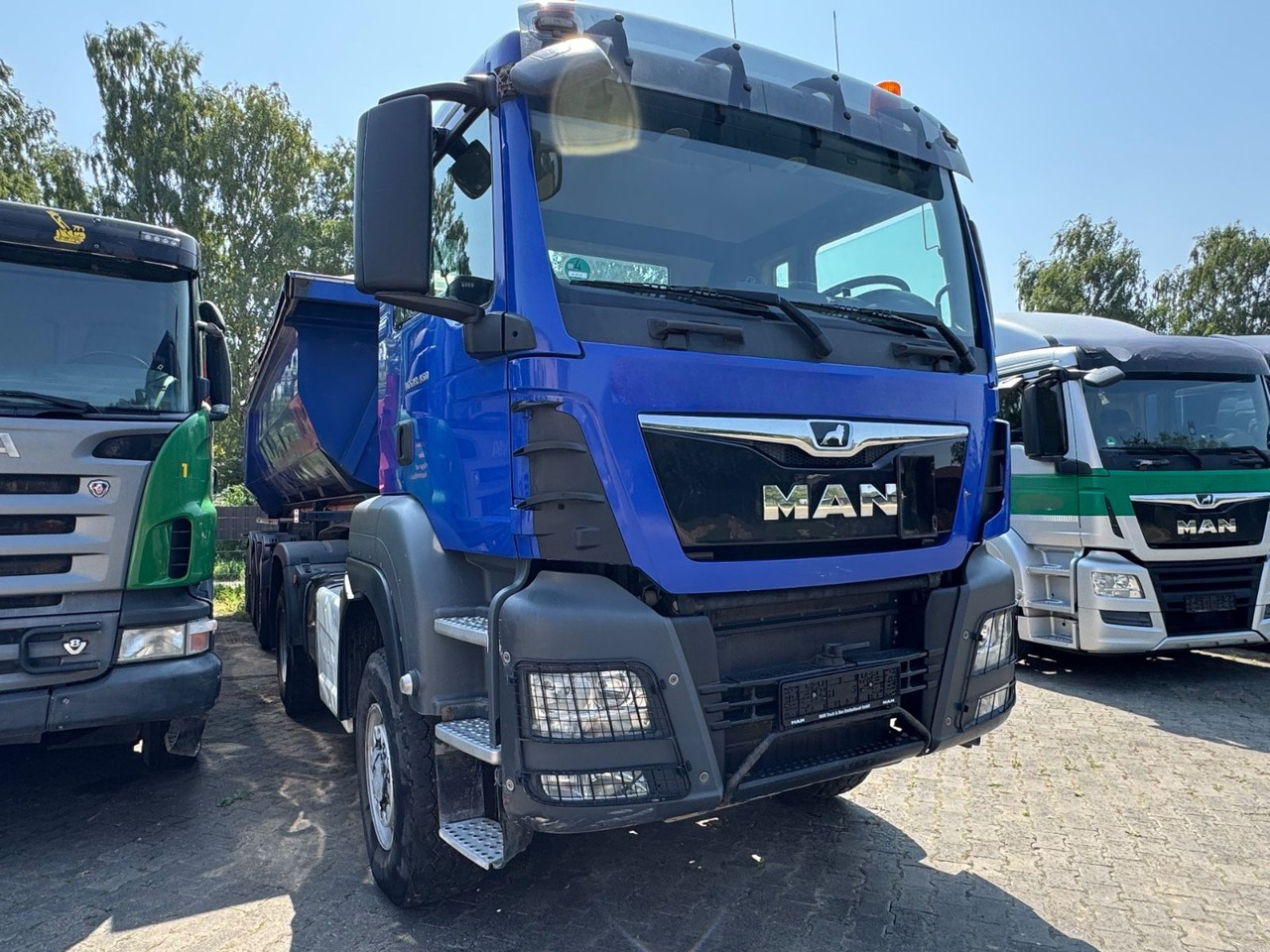 MAN 18.460 TGS/B-B/Kipp/4X4/klp.Zug/TOP-ZUSTAND - 翻斗车:图2 MAN 18.460 TGS/B-B/Kipp/4X4/klp.Zug/TOP-ZUSTAND - 翻斗车:图2