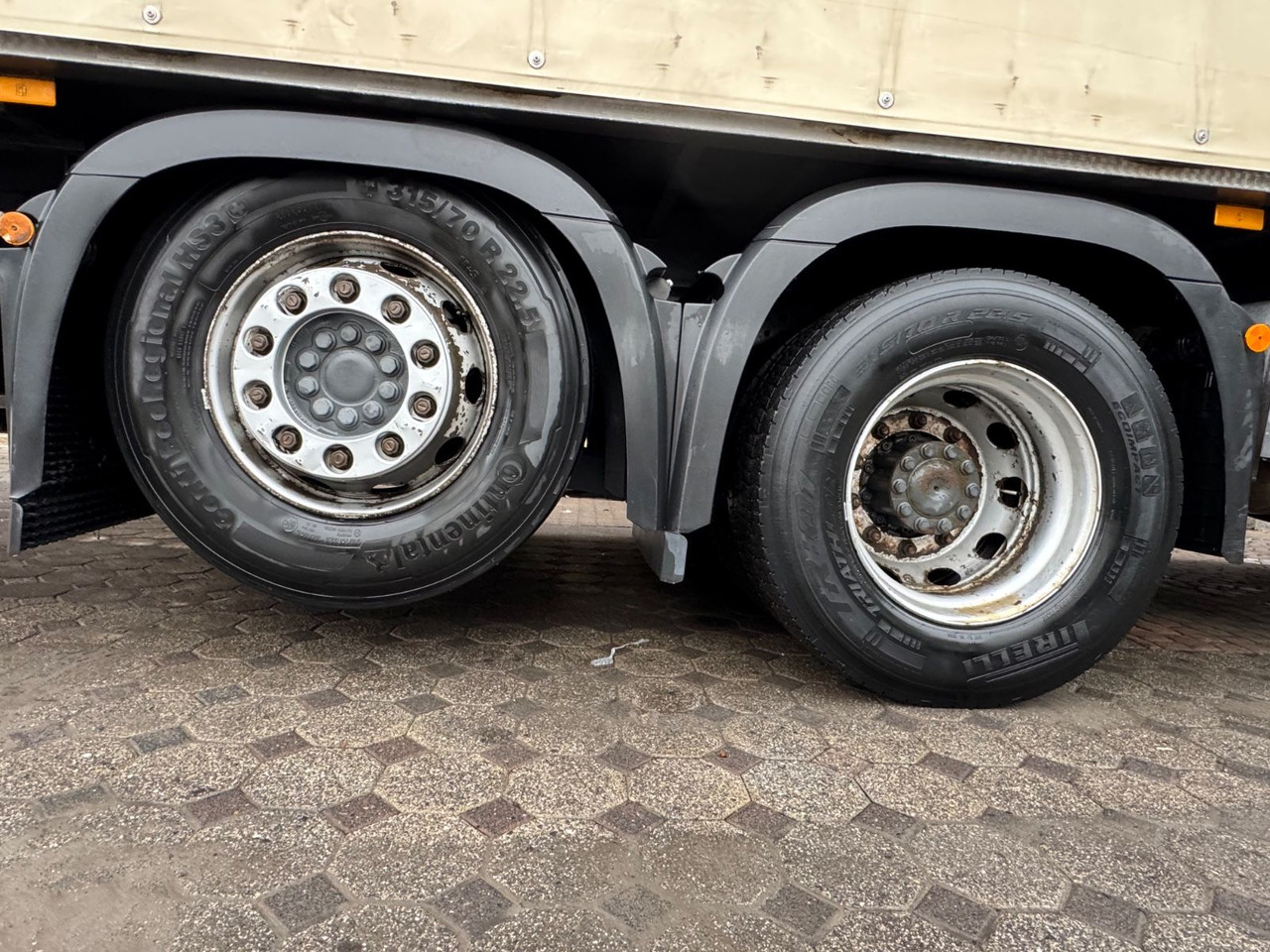 Mercedes-Benz 2548/Lenk-Lift/Retarder/Top-Zustand 租赁 Mercedes-Benz 2548/Lenk-Lift/Retarder/Top-Zustand：图11
