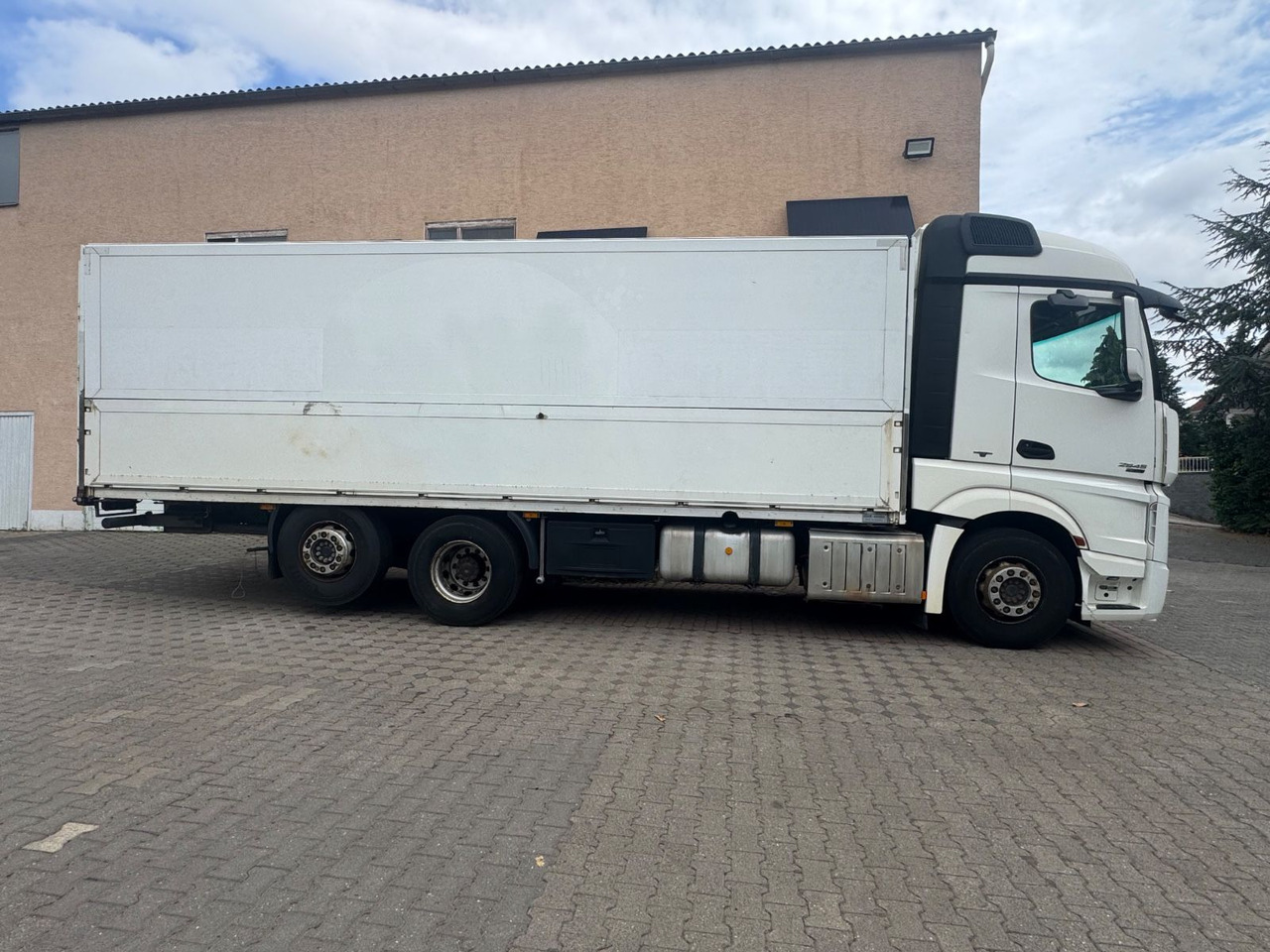 Mercedes-Benz Actros2545/Lift-Lenk/Mitnahmestp/Retarder - 厢式卡车:图2 Mercedes-Benz Actros2545/Lift-Lenk/Mitnahmestp/Retarder - 厢式卡车:图2