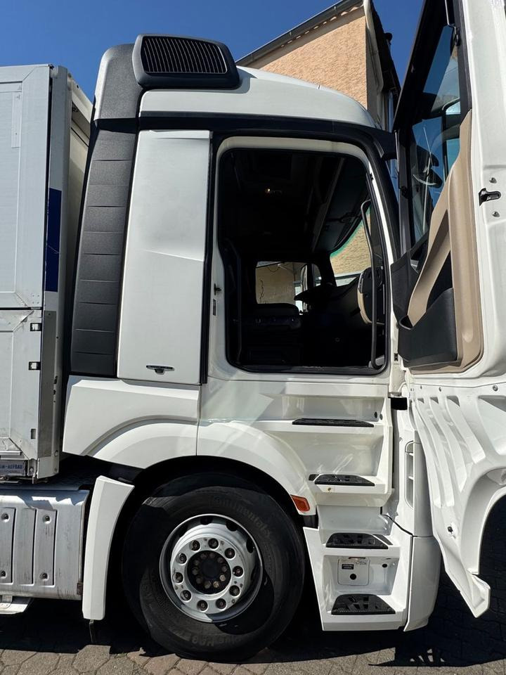 Mercedes-Benz Actros2545/Lift-Lenk/Mitnahmestp/Retarder - 厢式卡车:图5 Mercedes-Benz Actros2545/Lift-Lenk/Mitnahmestp/Retarder - 厢式卡车:图5