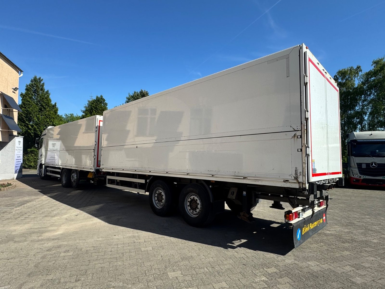 Mercedes-Benz Actros2545/Lift-Lenk/Mitnahmestp/Retder - 饮料运输车:图4 Mercedes-Benz Actros2545/Lift-Lenk/Mitnahmestp/Retder - 饮料运输车:图4