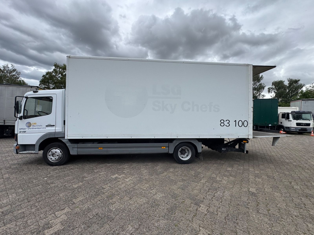 Mercedes-Benz Atego 815/LBW/B-L/KAMERA/ - 厢式货车:图5 Mercedes-Benz Atego 815/LBW/B-L/KAMERA/ - 厢式货车:图5