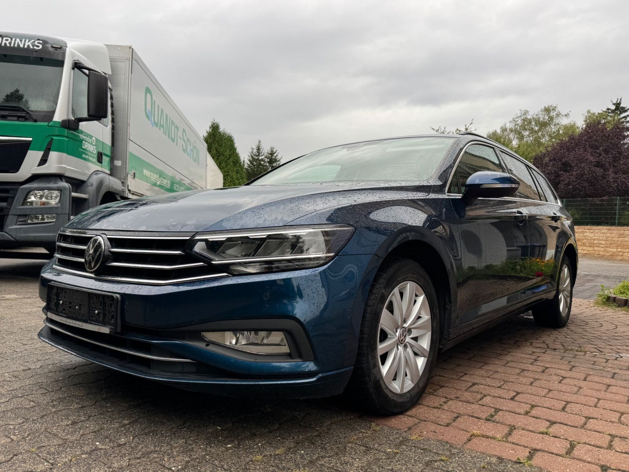 Volkswagen Passat Variant 2.0 TDI - 旅行车:图3 Volkswagen Passat Variant 2.0 TDI - 旅行车:图3