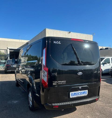 Ford Tourneo Custom Tourneo Custom 310 2.0 TDCi 17 - 汽车:图2 Ford Tourneo Custom Tourneo Custom 310 2.0 TDCi 17 - 汽车:图2