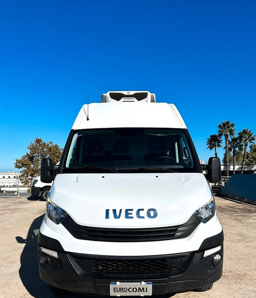 Iveco Daily 35C15 Furgone gemellato Isotermico - 冷藏货车:图2 Iveco Daily 35C15 Furgone gemellato Isotermico - 冷藏货车:图2