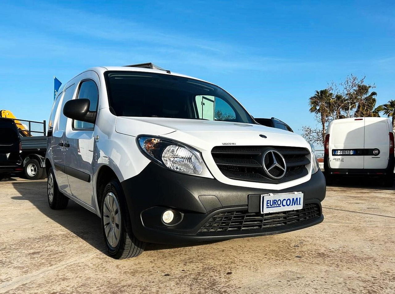 Mercedes Benz Citan 111 cdi Long 3 posti - 紧凑型面包车:图2 Mercedes Benz Citan 111 cdi Long 3 posti - 紧凑型面包车:图2