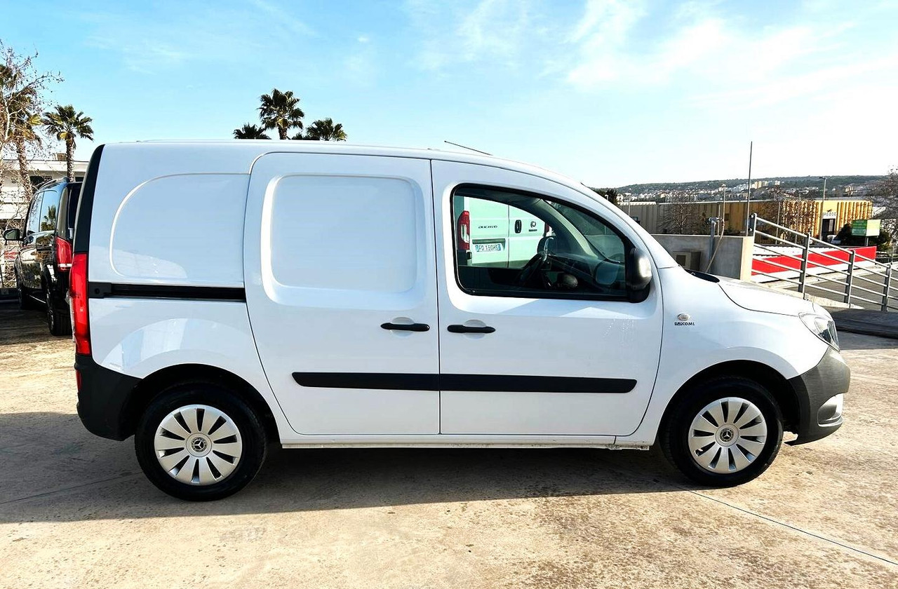 Mercedes Benz Citan 111 cdi Long 3 posti - 紧凑型面包车:图3 Mercedes Benz Citan 111 cdi Long 3 posti - 紧凑型面包车:图3