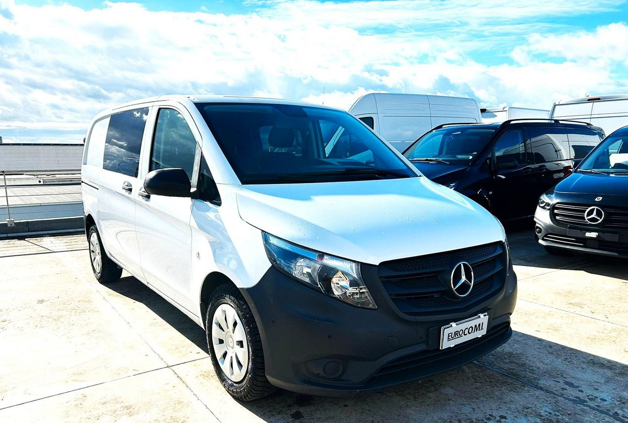 Mercedes Benz Vito Mixto Autocarro 6 posti - 康比货车:图3 Mercedes Benz Vito Mixto Autocarro 6 posti - 康比货车:图3
