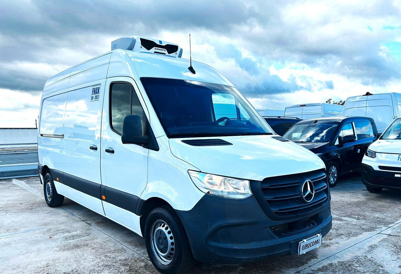 Mercedes Sprinter 314 39.35 Coibentazione e Frigo - 其他机械:图3 Mercedes Sprinter 314 39.35 Coibentazione e Frigo - 其他机械:图3