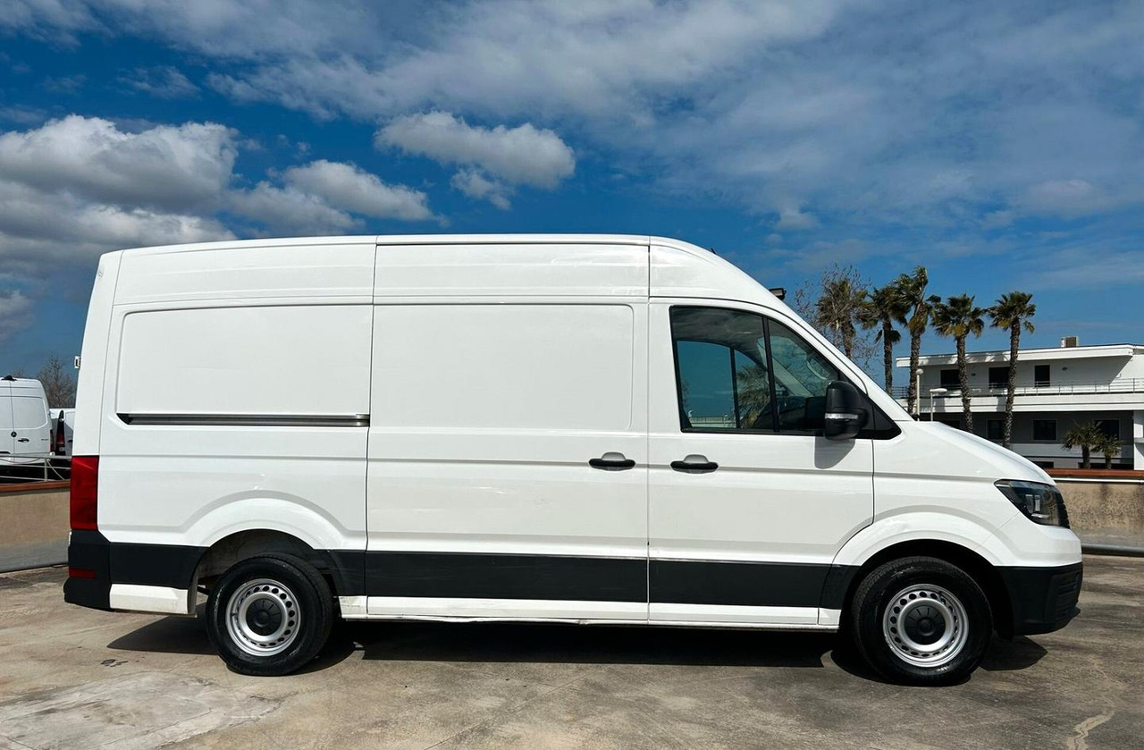 Volkswagen Crafter 2.0 Tdi 140 cv - 无侧窗厢式货车:图4 Volkswagen Crafter 2.0 Tdi 140 cv - 无侧窗厢式货车:图4