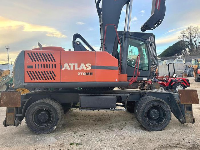 Atlas 270MH - 垃圾/ 工业叉装车:图4 Atlas 270MH - 垃圾/ 工业叉装车:图4