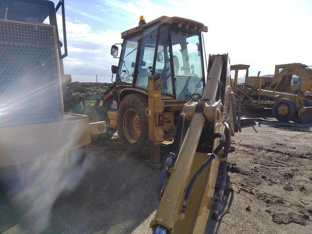 Caterpillar 432D - 反铲装载机:图3 Caterpillar 432D - 反铲装载机:图3