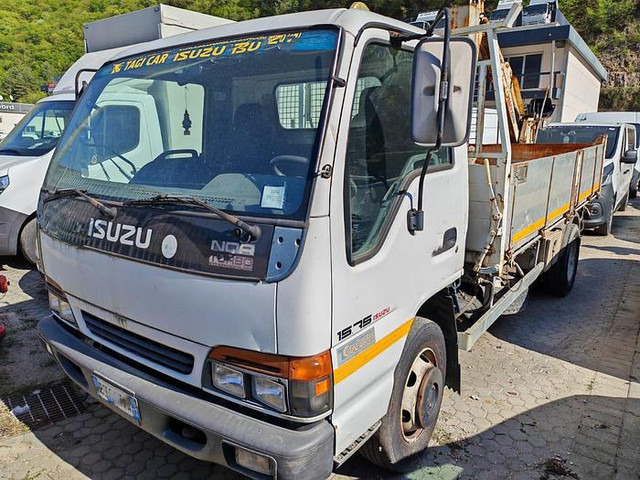 Isuzu 15.75 - 翻斗货车:图1 Isuzu 15.75 - 翻斗货车:图1