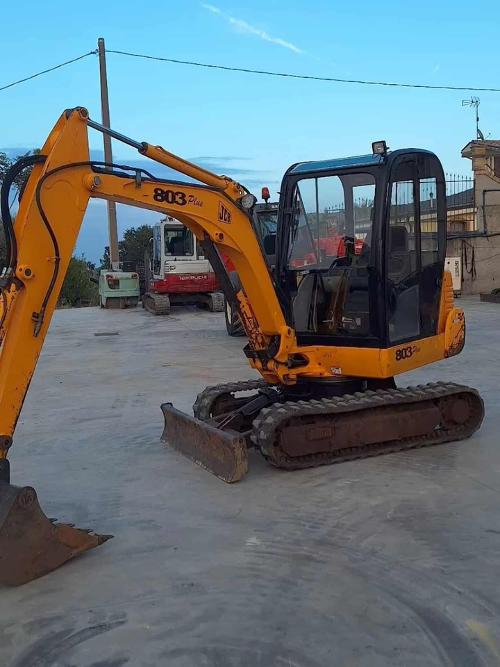 JCB 803 - 小型挖掘机:图1 JCB 803 - 小型挖掘机:图1