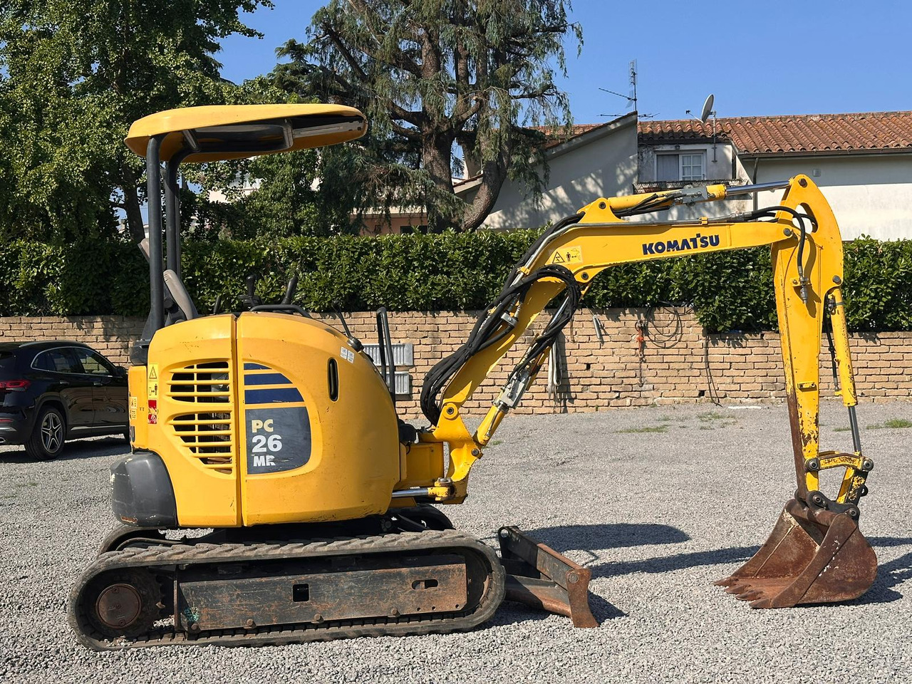 KOMATSU PC26MR-3 - 小型挖掘机:图2 KOMATSU PC26MR-3 - 小型挖掘机:图2