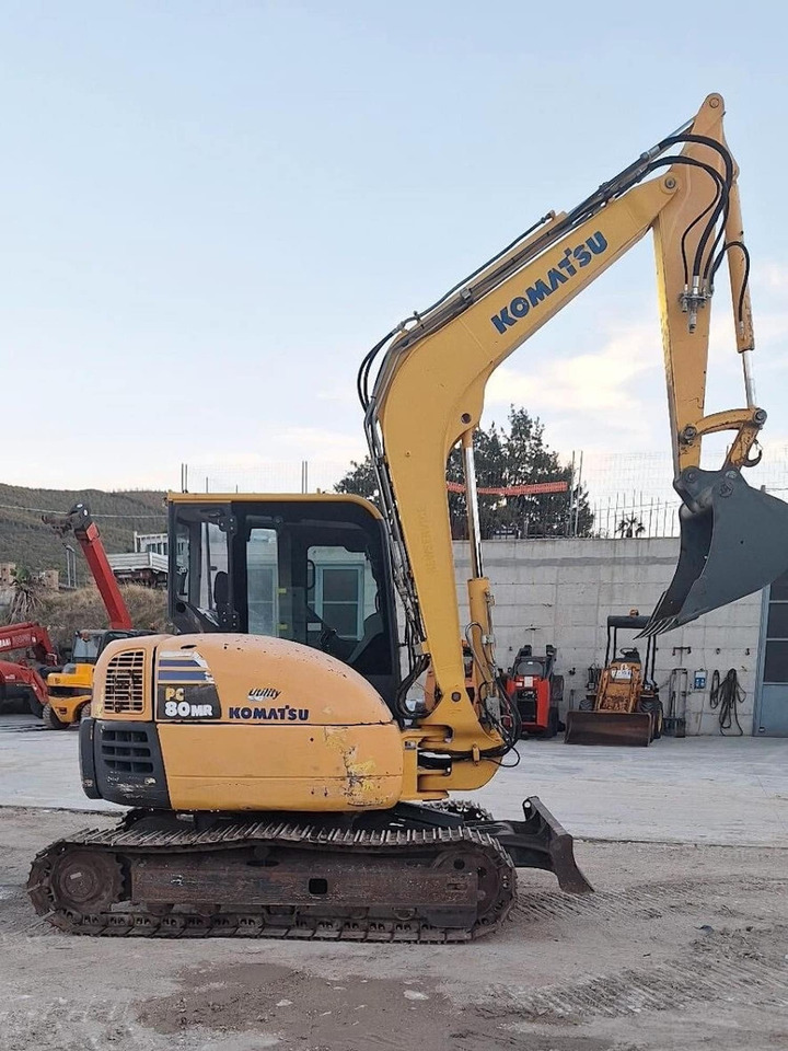 KOMATSU PC80 - 小型挖掘机:图2 KOMATSU PC80 - 小型挖掘机:图2