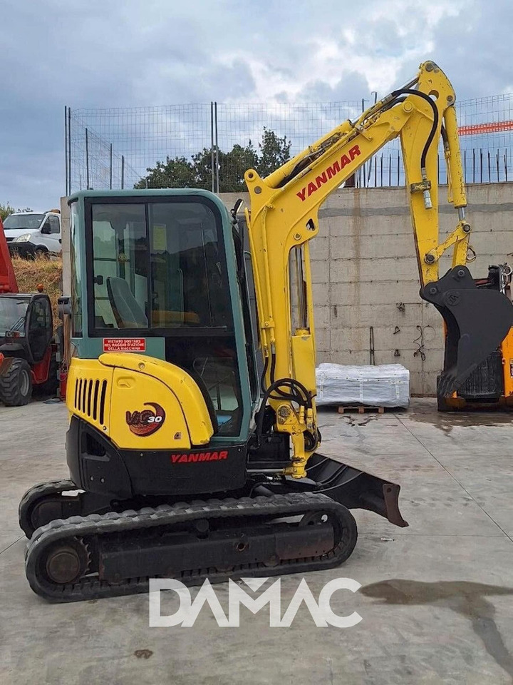YANMAR VIO30 - 小型挖掘机:图2 YANMAR VIO30 - 小型挖掘机:图2