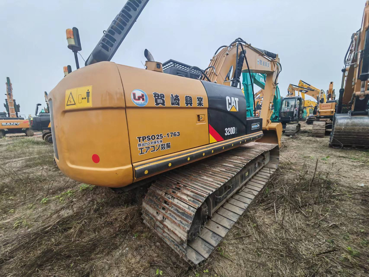 CATERPILLAR 320D2 - 履带式挖掘机:图1 CATERPILLAR 320D2 - 履带式挖掘机:图1