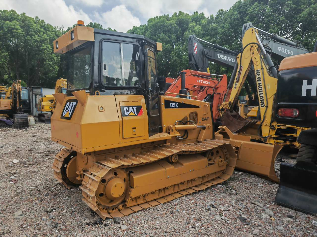 CATERPILLAR D5K - 推土机:图4 CATERPILLAR D5K - 推土机:图4