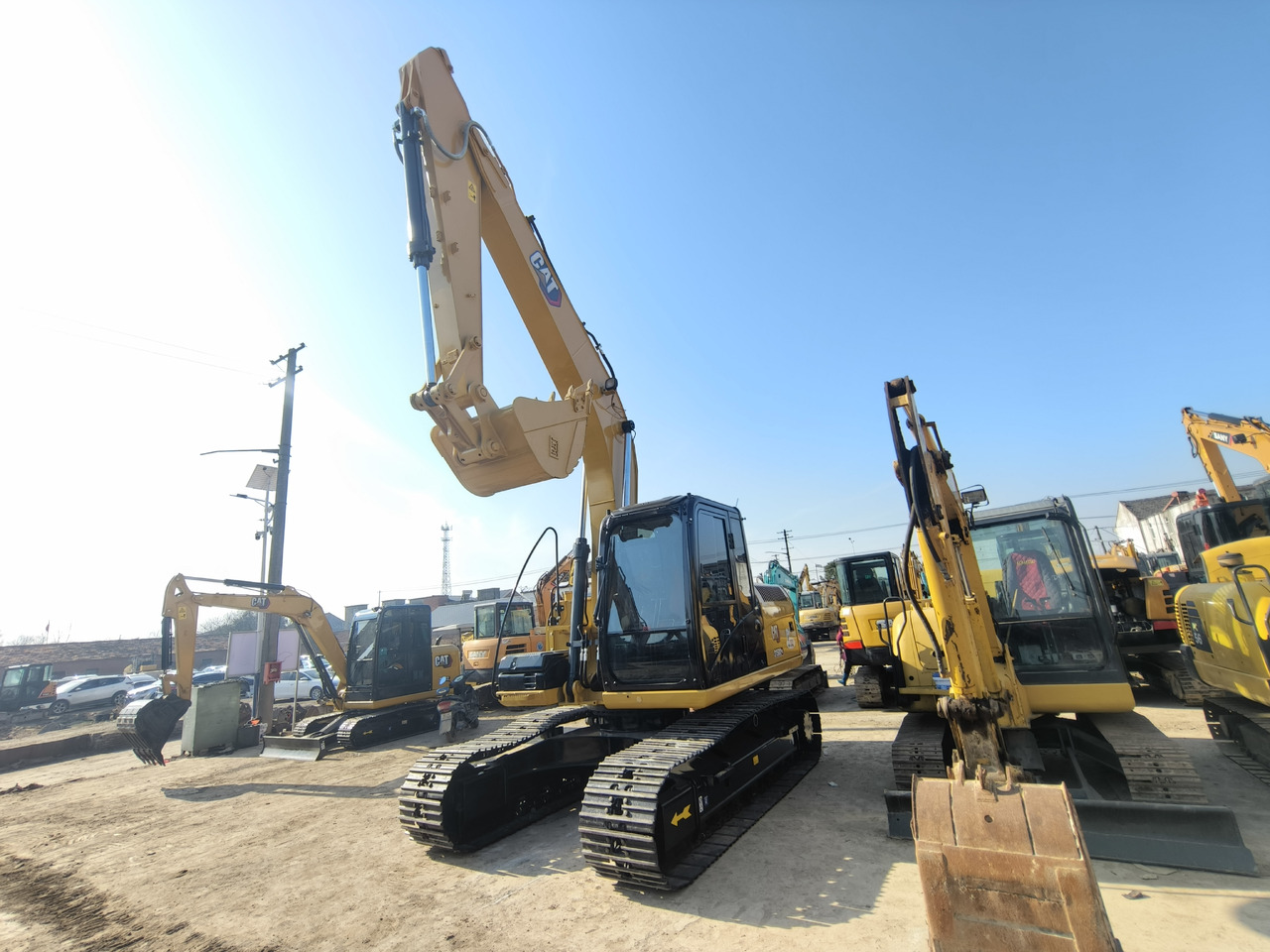 Caterpillar 315D2 - 履带式挖掘机:图2 Caterpillar 315D2 - 履带式挖掘机:图2
