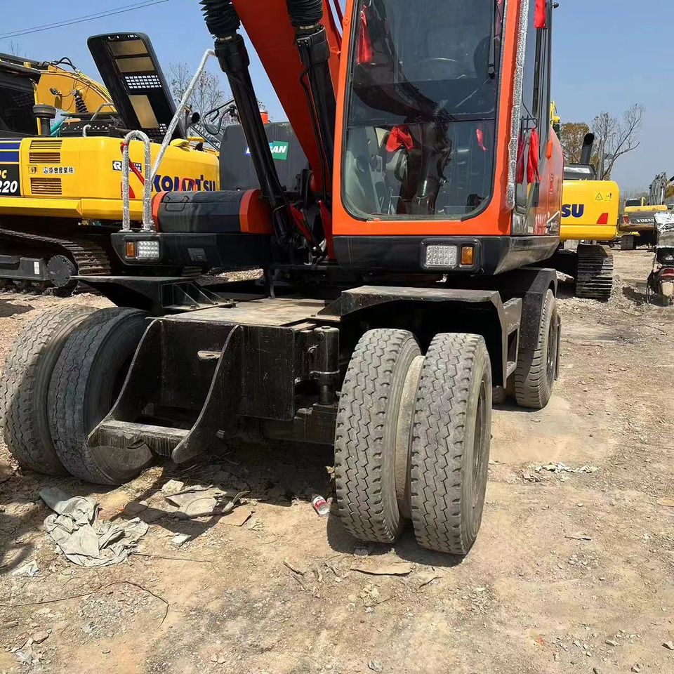 DOOSAN DH150W-7 - 轮式挖掘机:图5 DOOSAN DH150W-7 - 轮式挖掘机:图5