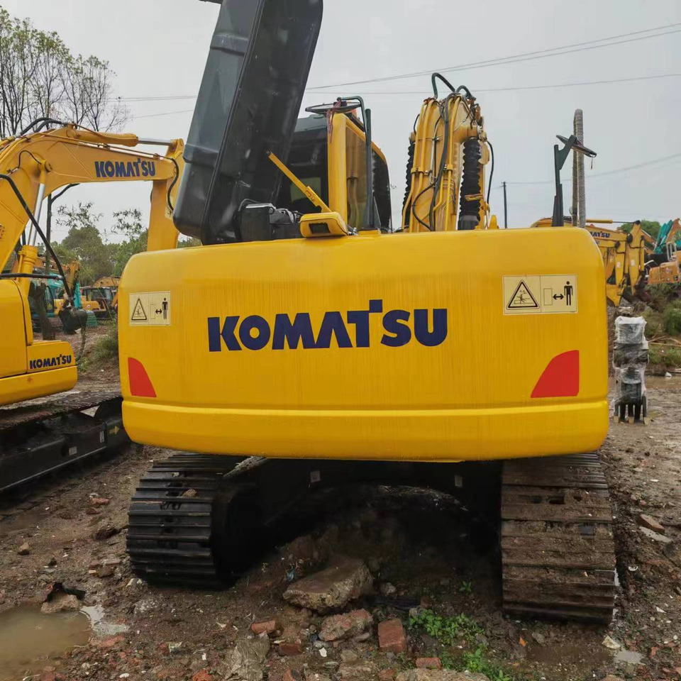 KOMATSU PC120 - 履带式挖掘机:图4 KOMATSU PC120 - 履带式挖掘机:图4