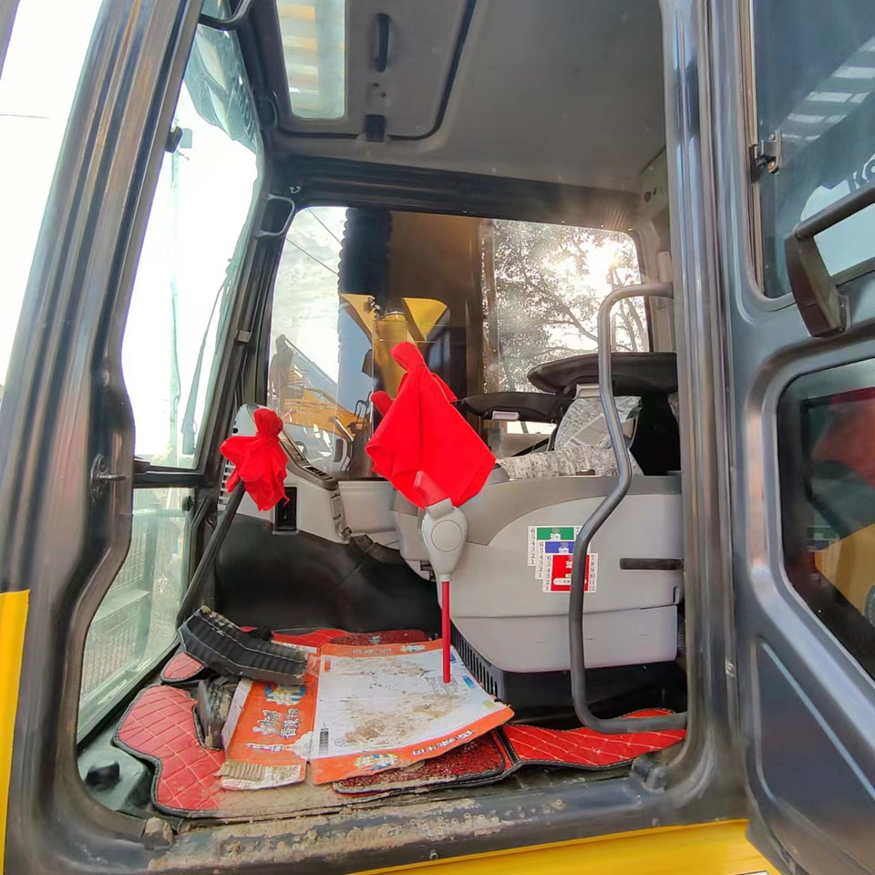 KOMATSU PC130 - 履带式挖掘机:图5 KOMATSU PC130 - 履带式挖掘机:图5