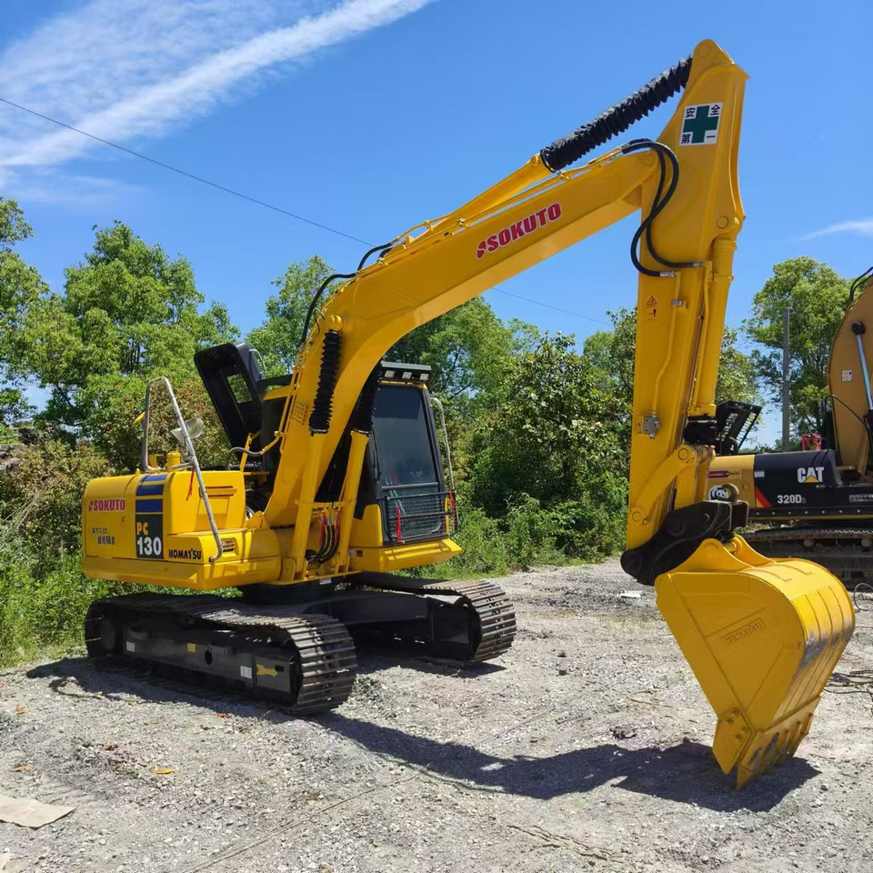 KOMATSU PC130 - 履带式挖掘机:图2 KOMATSU PC130 - 履带式挖掘机:图2