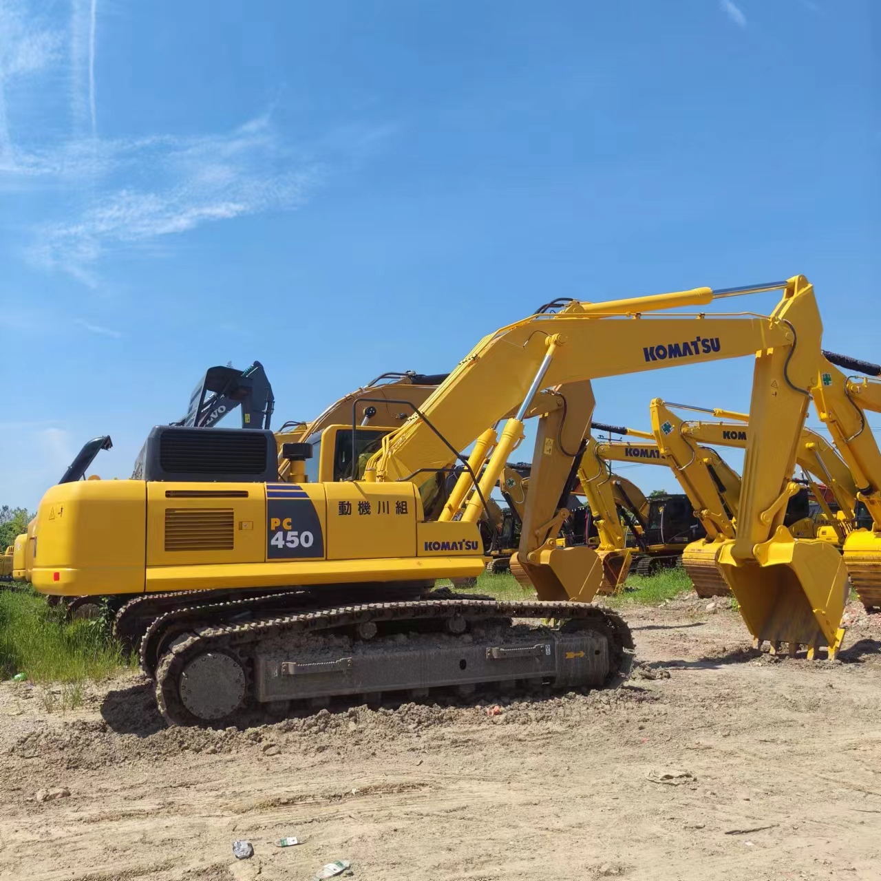 KOMATSU PC450 - 履带式挖掘机:图1 KOMATSU PC450 - 履带式挖掘机:图1
