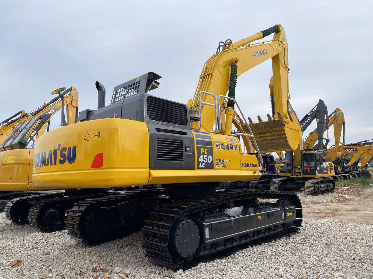 KOMATSU PC450 - 履带式挖掘机:图4 KOMATSU PC450 - 履带式挖掘机:图4
