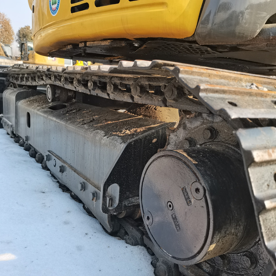 KOMATSU PC55 - 小型挖掘机:图5 KOMATSU PC55 - 小型挖掘机:图5